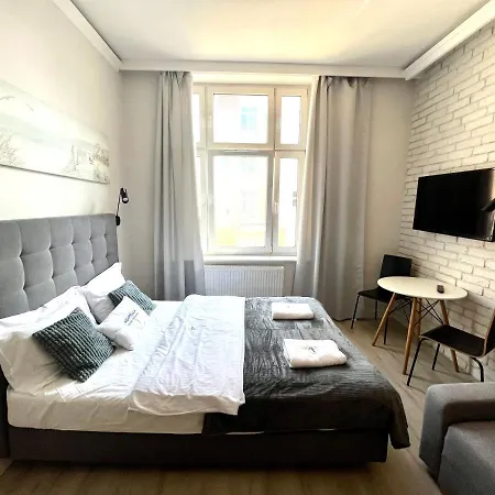 Agapella - Monte 民宿 *